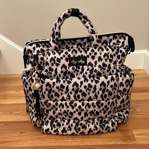 Itsy Ritzy Dream Convertible Diaper Bag